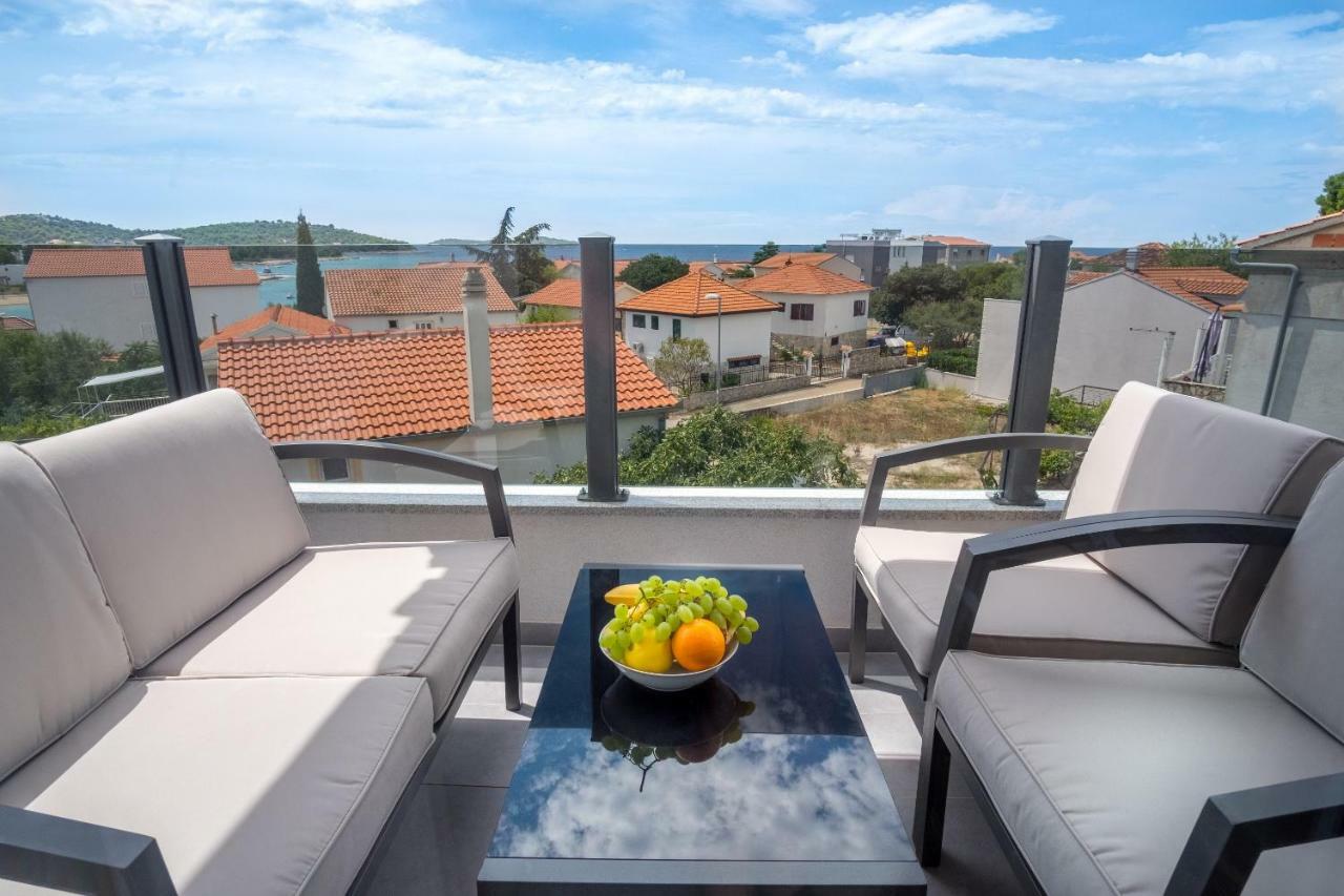 Luxury View Apartments Rogoznica  Exterior photo