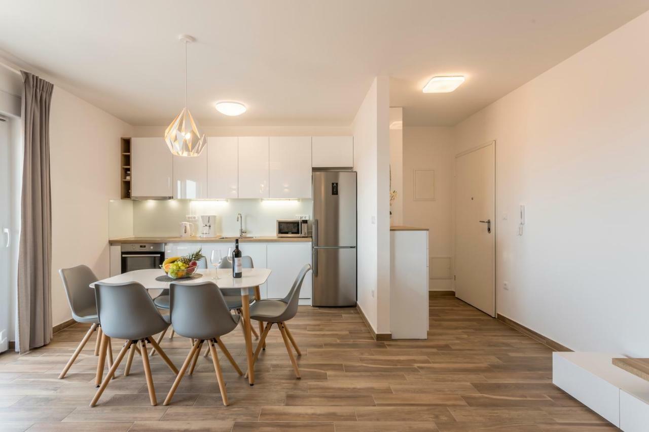 Luxury View Apartments Rogoznica  Exterior photo